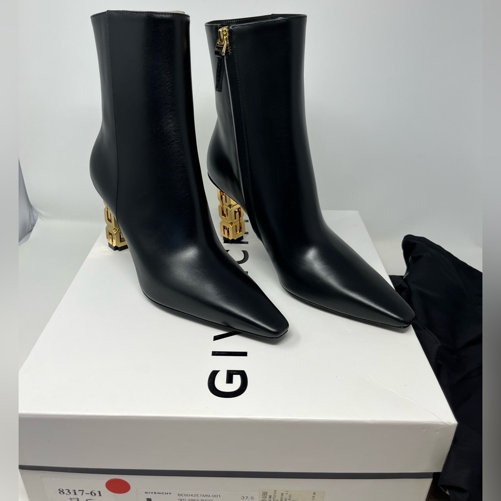 NIB Givenchy G Cube 85 Leather Ankle Boots Pointed Toe Black Gold Heel size 37.5 - Picture 2 of 8